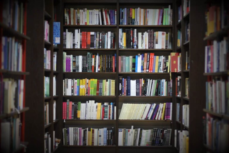 Is Barnes And Noble Going Out Of Business