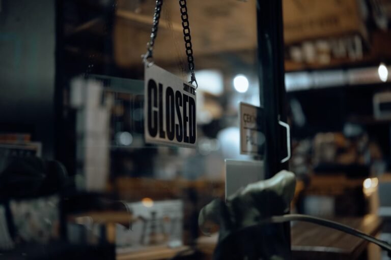 Is Sportsman’s Warehouse Going Out of Business? Is Sportsman's Warehouse Going Out of Business